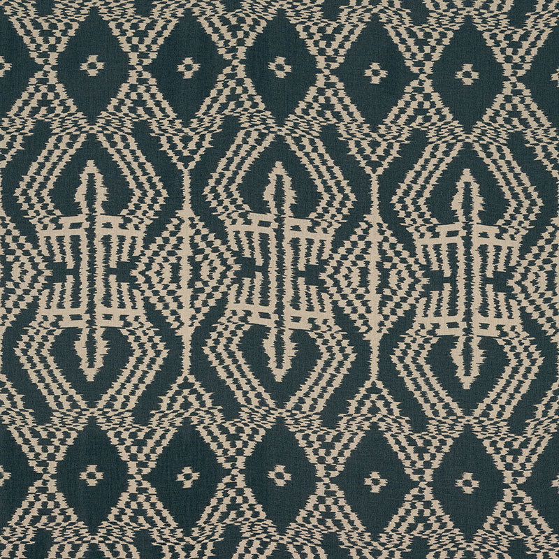 ASAKA IKAT | CARBONE