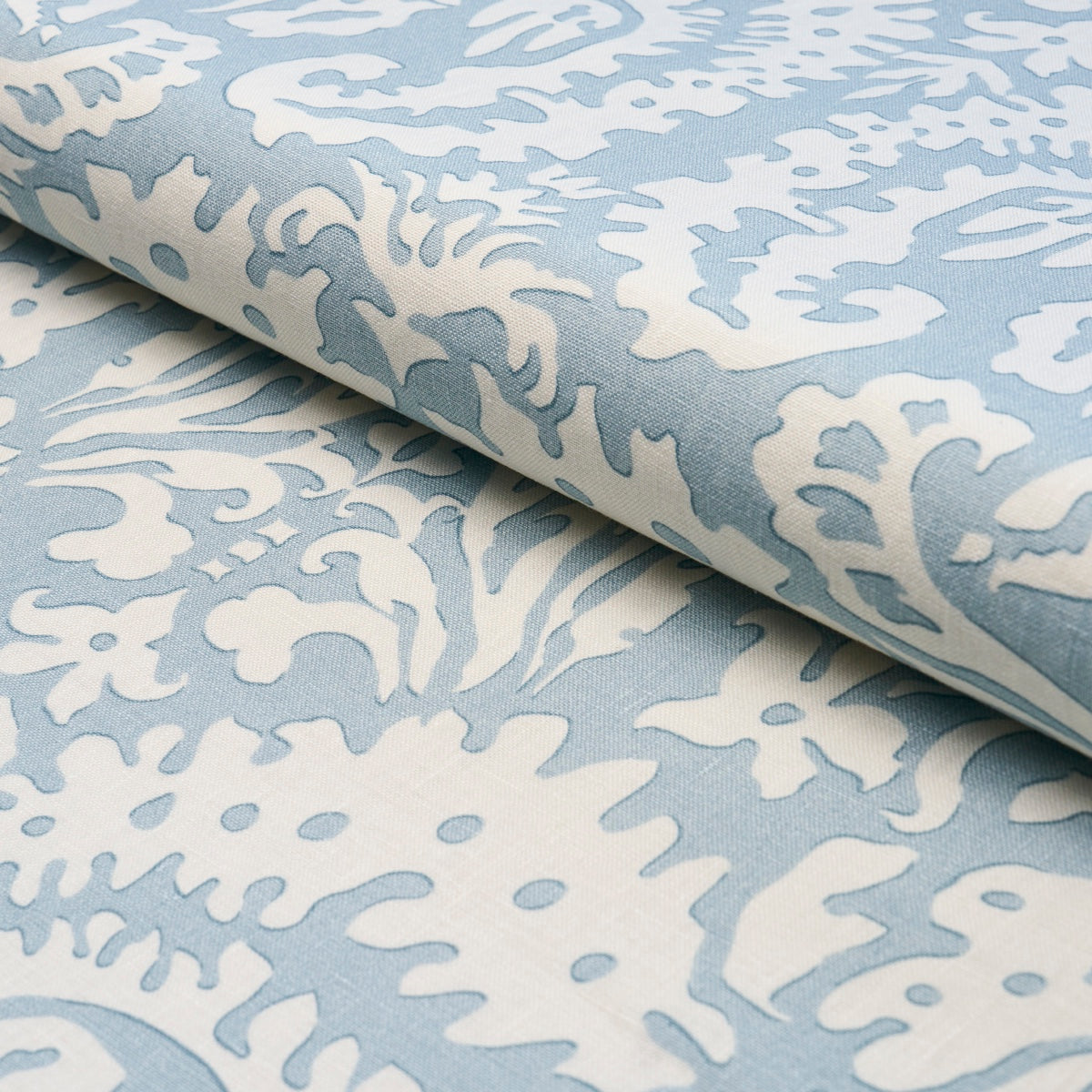 SUFFOLK DAMASK | Blue