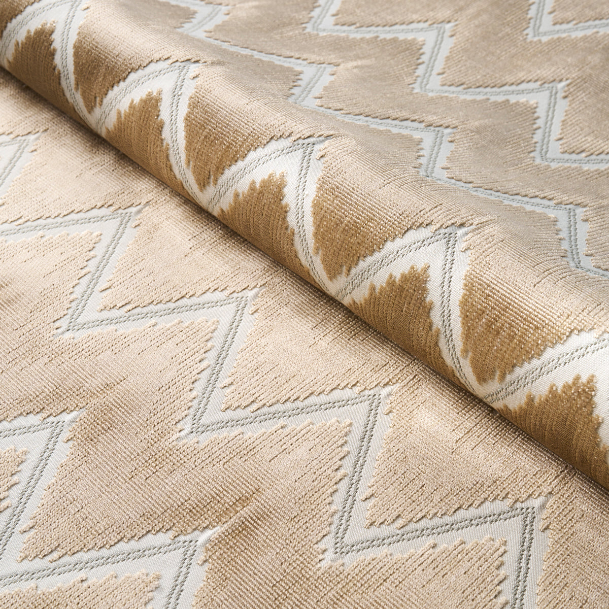 VELLUTO CHEVRON | ORO