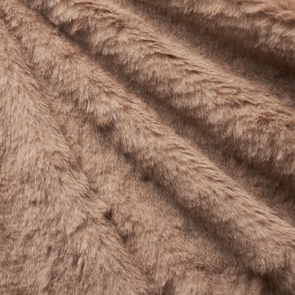 STRATTON FAUX FUR | Fawn