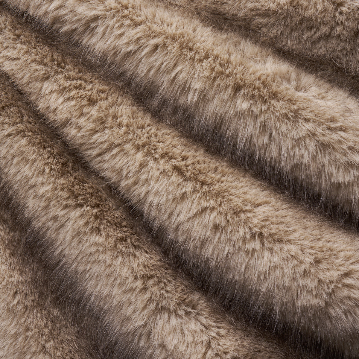 VALAIS FAUX FUR | Buff