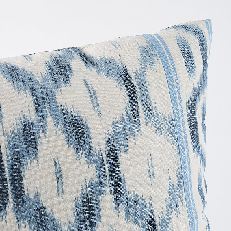 Cuscino Ikat di Santa Monica | Blu indaco