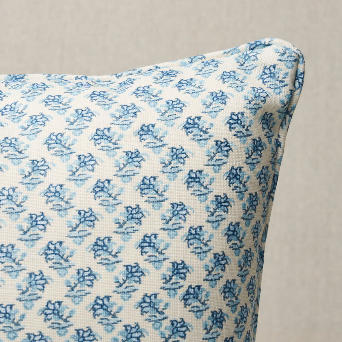 Oleander I/O Pillow | Indigo