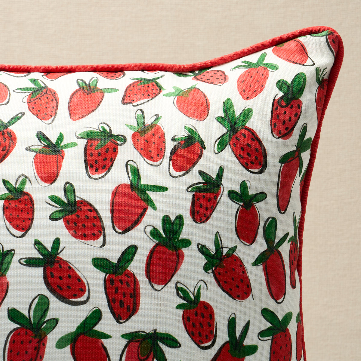 Shortcake I/O Pillow | Red