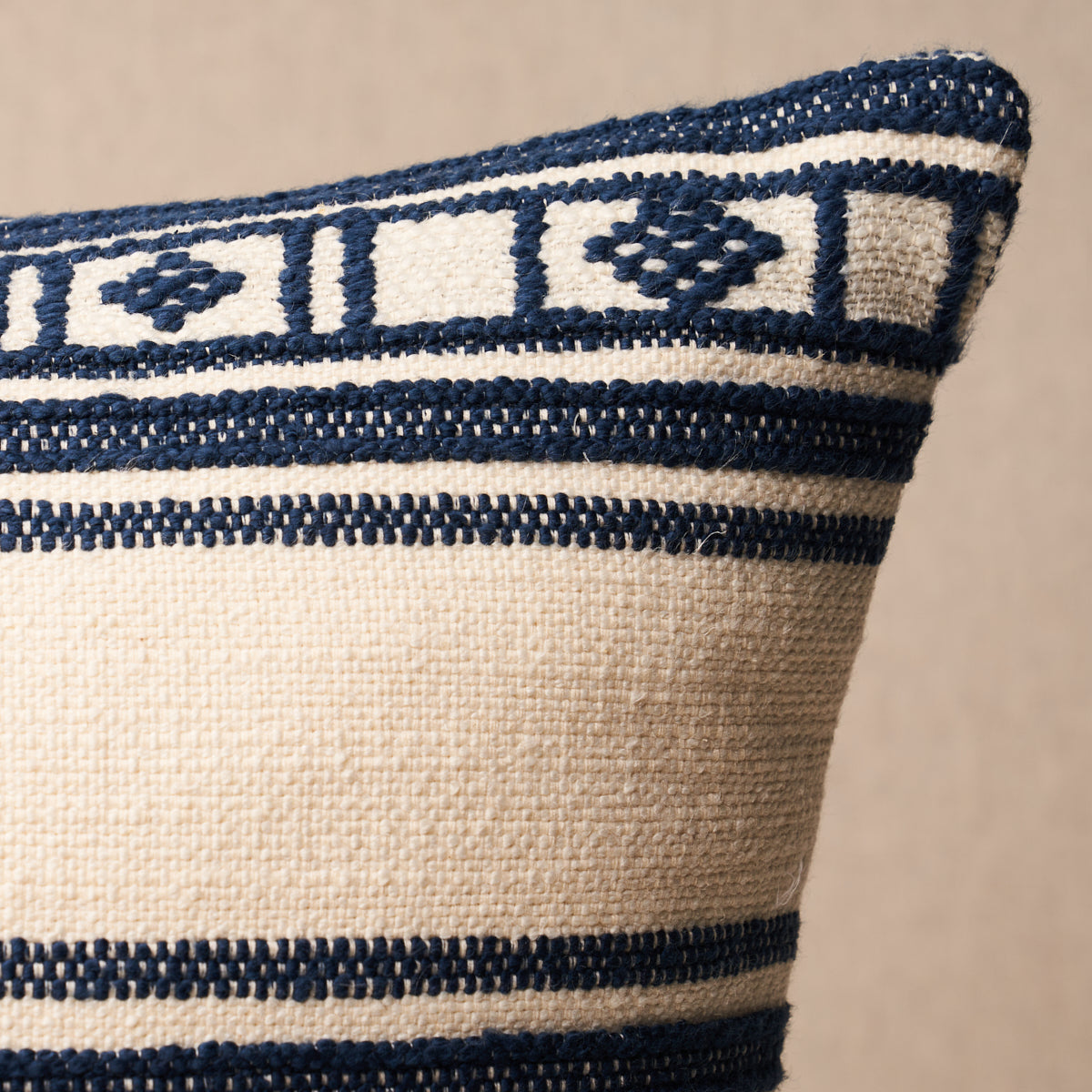 Buena Vista Pillow | Indigo